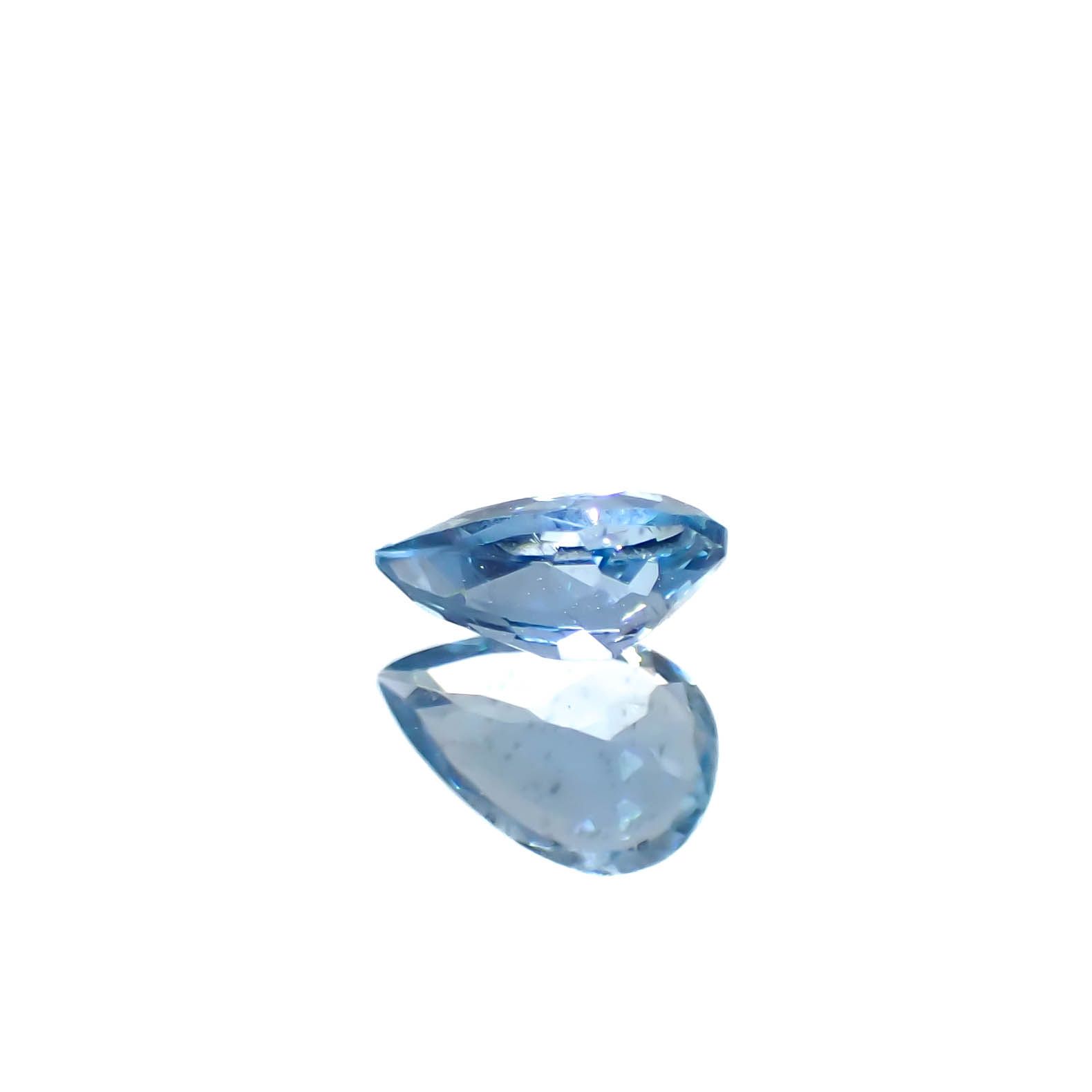 サンタマリアアクアマリン ブラジル産 0.34ct [250329935]6.1x4mm前後