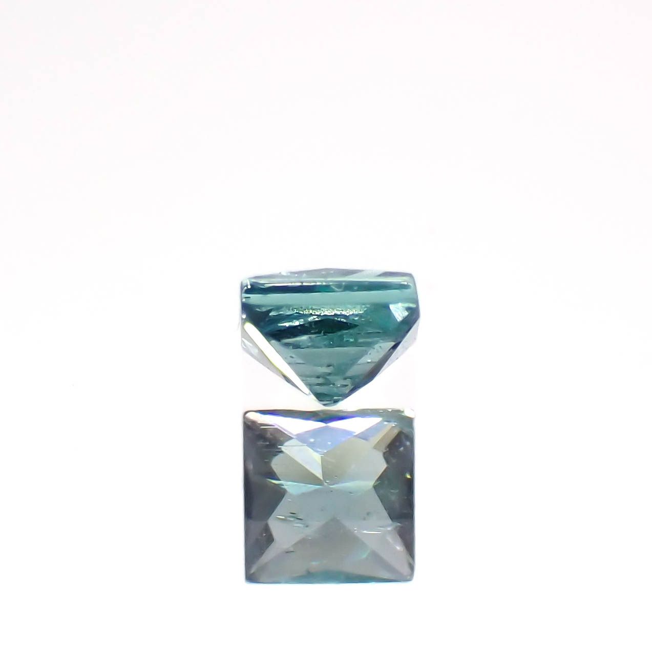 ◇プリンセスカット◇ブルーグリーンコーネルピン タンザニア産 0.080ct[230722851]2.3x2.3mm前後