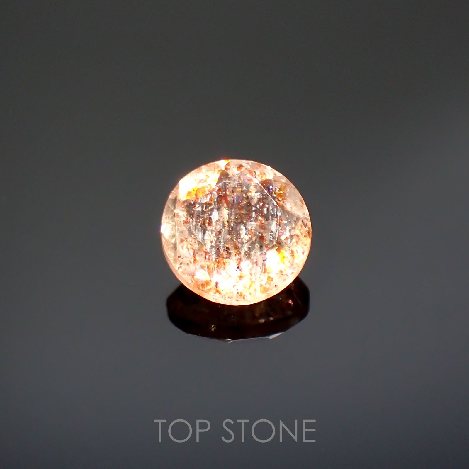 イリュージョンサンストーン インド産 1.78ct[220114213]8.1x8.1mm前後