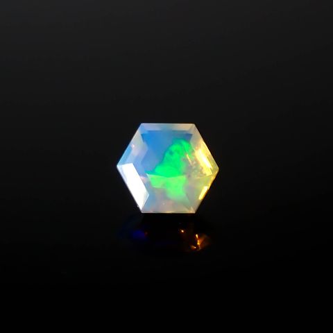 ◇ヘキサゴンカット◇エチオピアオパール エチオピア産 0.14ct[240226214]3.7x3.6mm前後