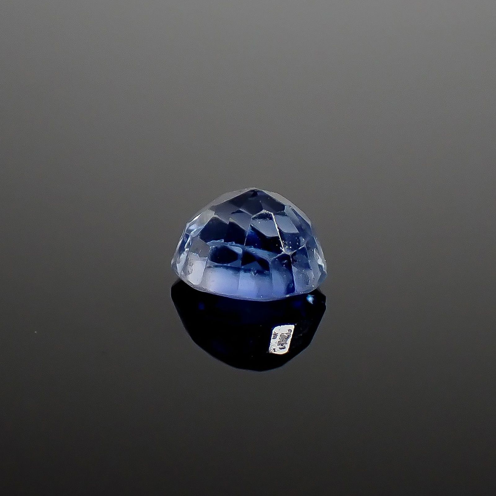 カシミールサファイア 非加熱(宝石名サファイア)インド・カシミール地方産 GIA鑑付 0.50ct / 4.65x4.07mm前後 [260832721]