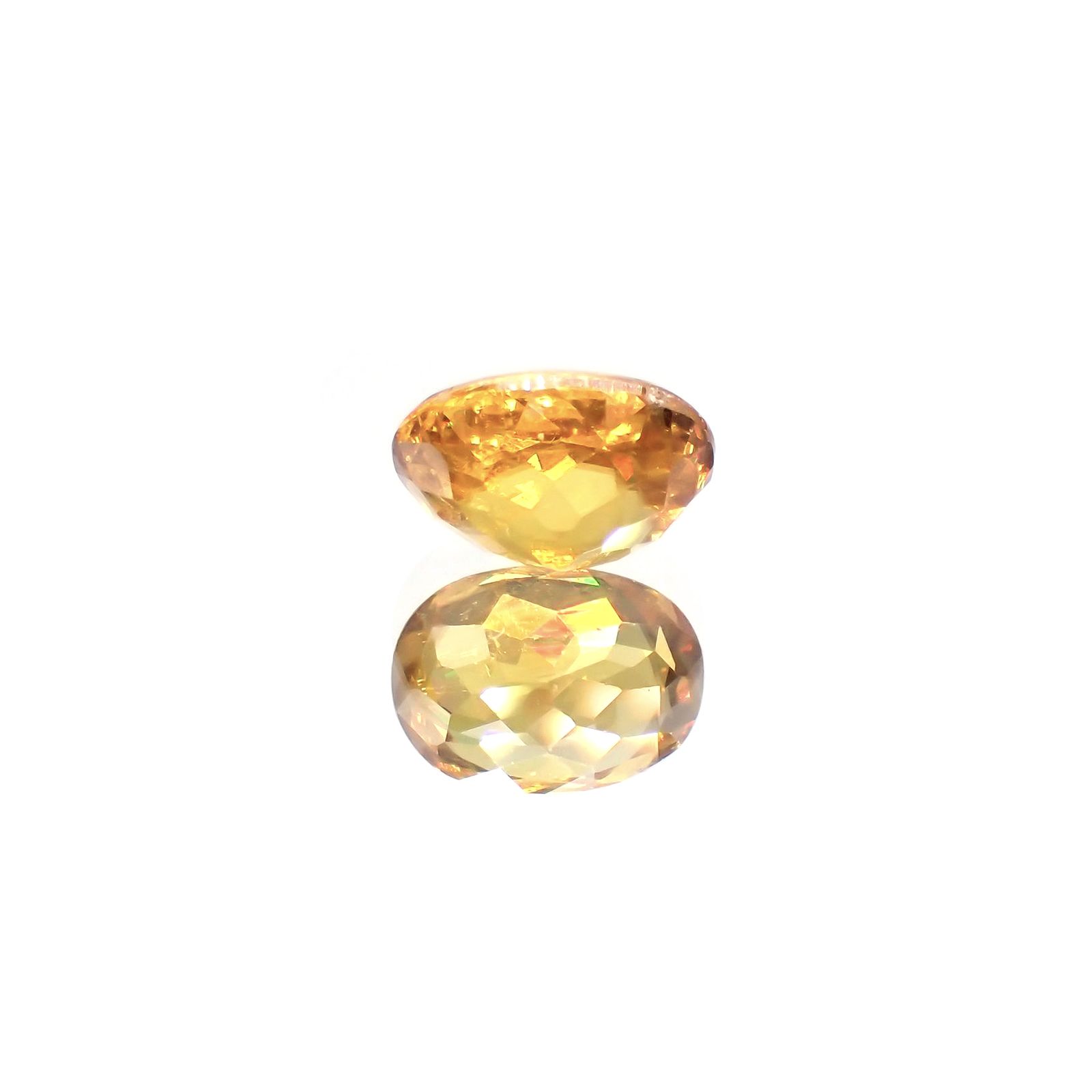 ゴールデンスフェーン(宝石名スフェーン) マダガスカル産 1.63ct 識別済[210812763]8.1×5.7mm前後
