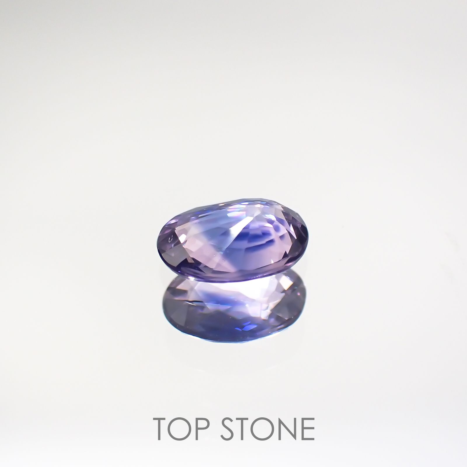バイカラーサファイア(宝石名バイカラー・サファイア) タンザニア産 0.53ct 識別済[210711558]6×4.4mm前後