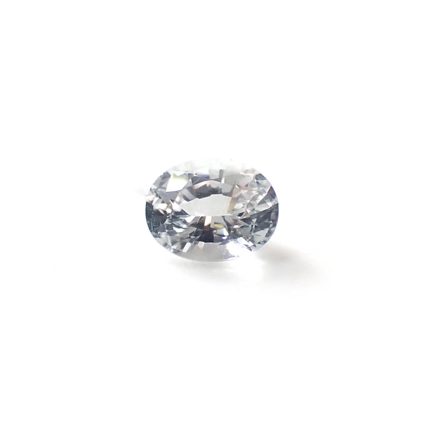 カラーレスサファイア スリランカ産 0.48ct [250830970]5.1x4mm前後