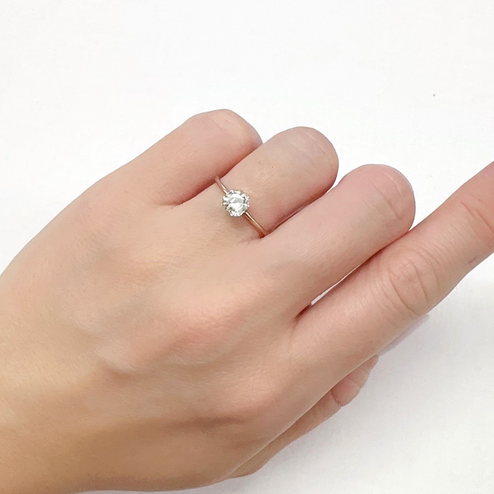 ◇オクタゴンカット◇オイルインクォーツ パキスタン産 0.50ct[231224724]5.2x5.2mm前後