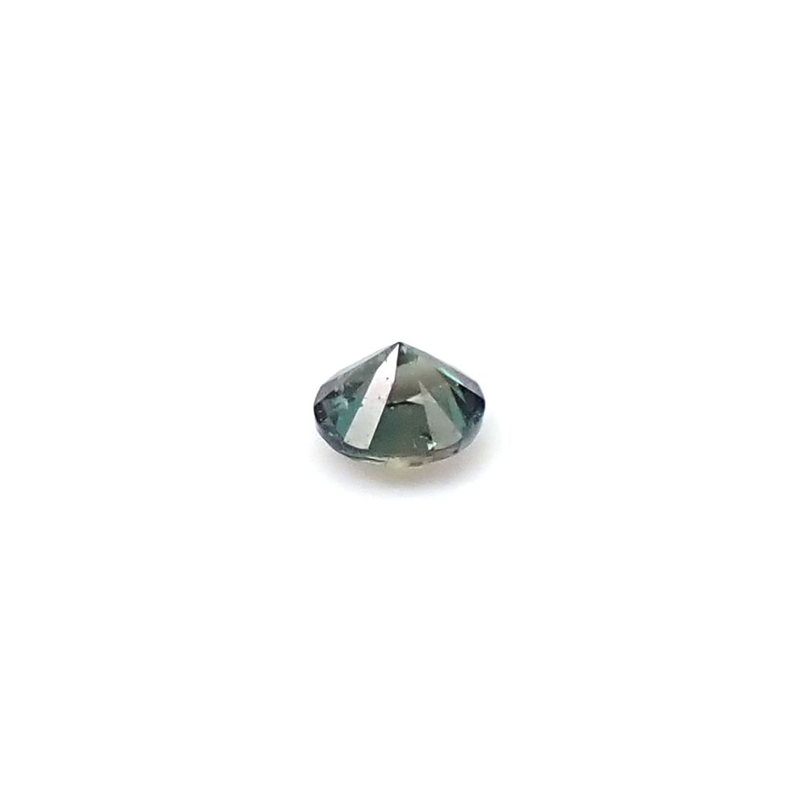 アレキサンドライト ロシア産 0.049ct / 2.1x2.1mm前後 [260131562]