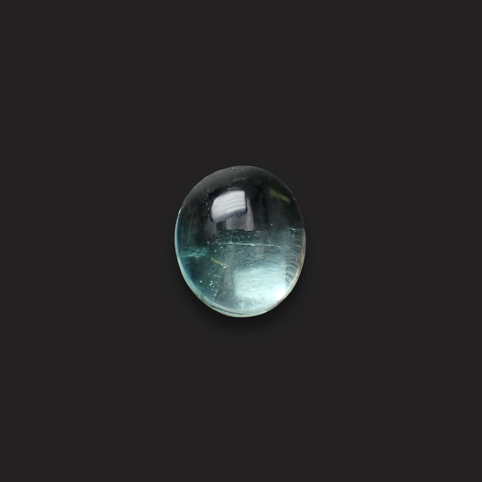 フローライト フルオレッセンス ジンバブエ産 4.62ct [250630517]10.6x9mm前後