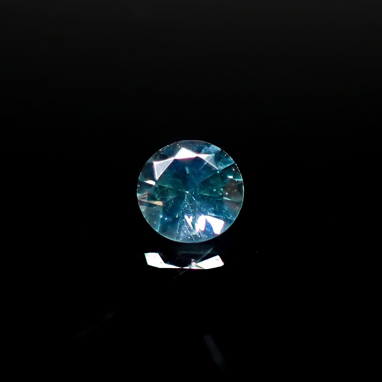 モンタナサファイア アメリカ・モンタナ州産 0.13ct[240928866]3x3mm前後