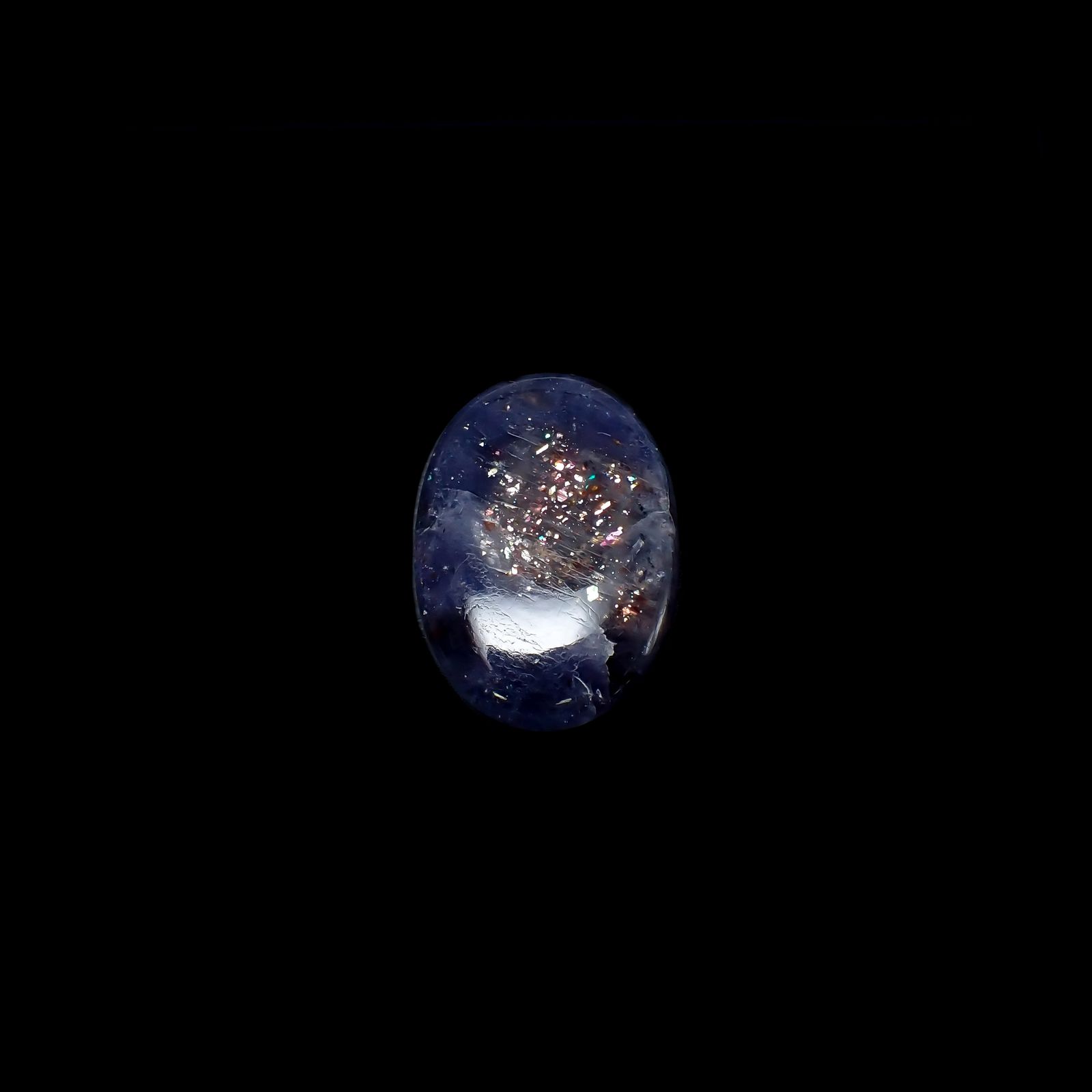 ブラッドショットアイオライト インド産 16.82ct[240226182]26.8x18.5mm前後
