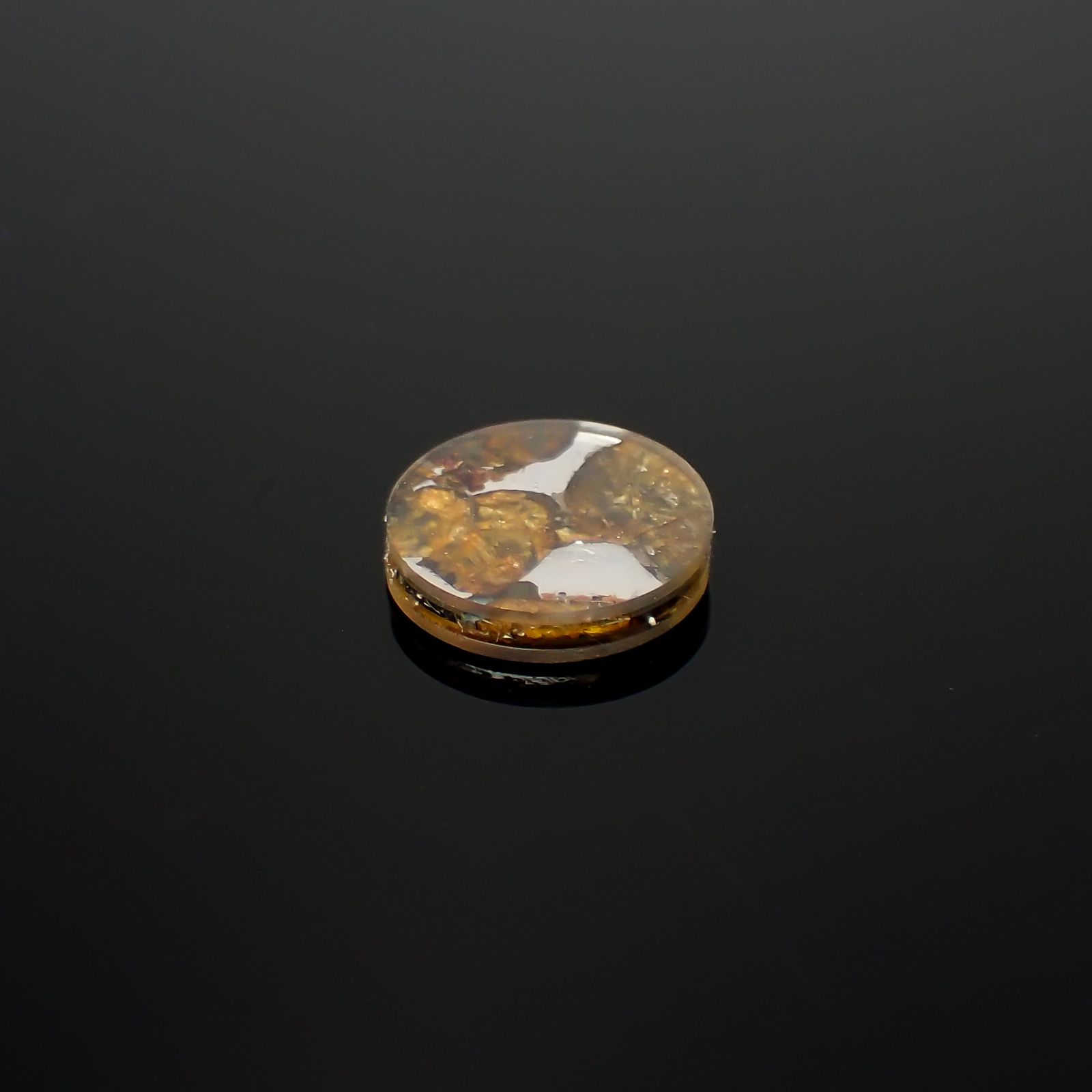 パラサイト隕石Sericho トリプレット 発見地:ケニア 2.94ct[240527649]12x12mm前後