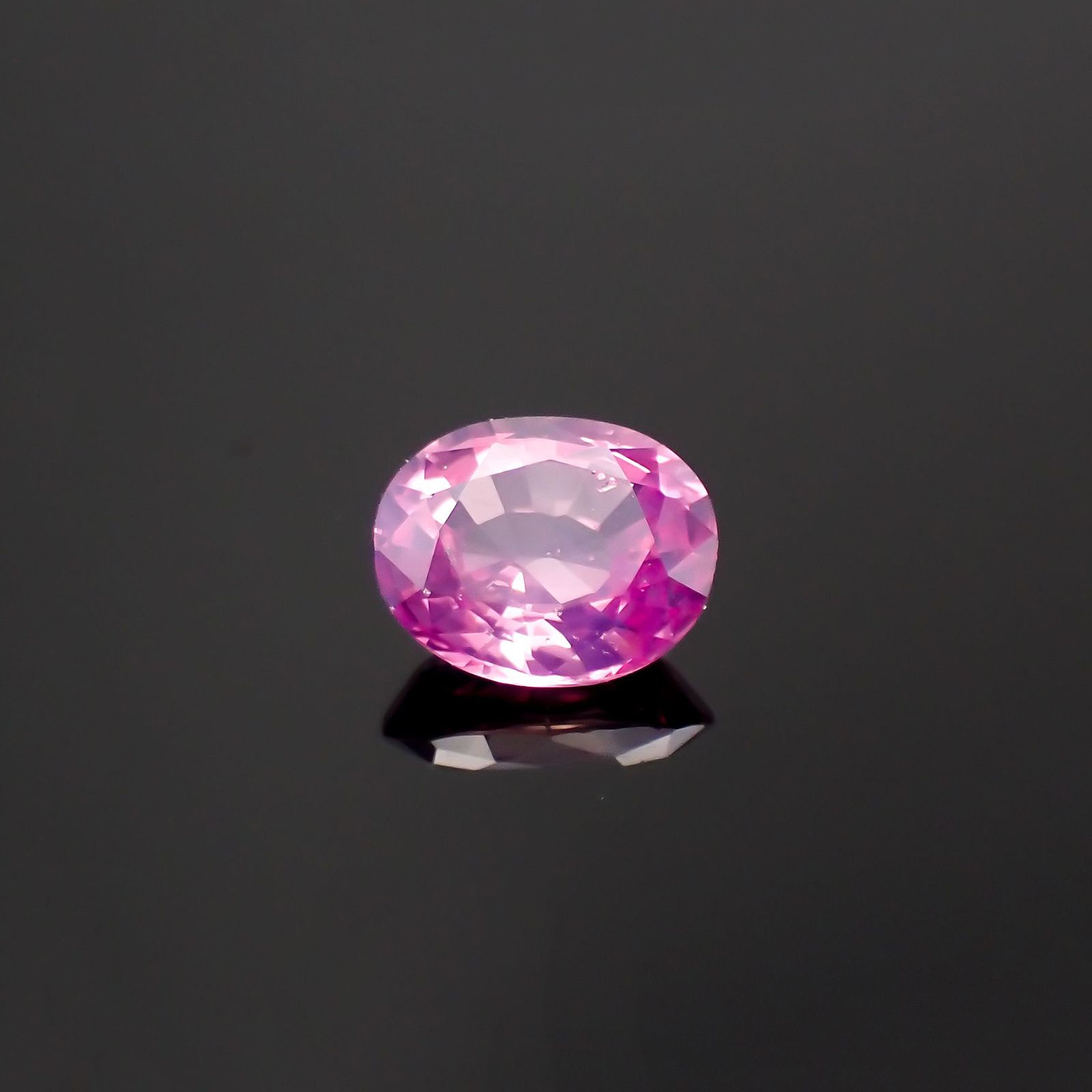 シルキーピンクサファイア 非加熱 ベトナム産 0.53ct[230119852]5.2x4.2mm前後