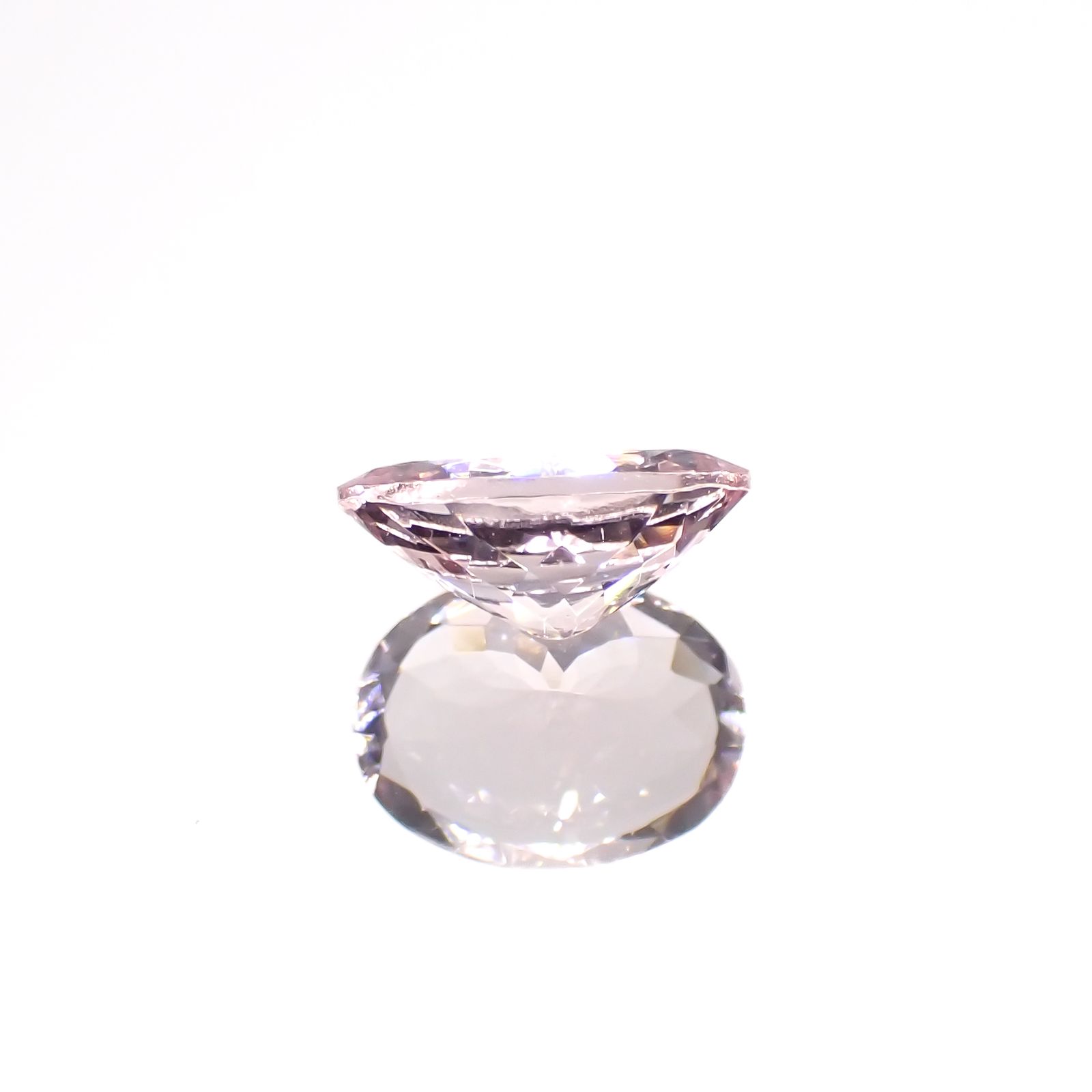モルガナイト ブラジル産 1.04ct[230421787]8.1x6.2mm前後