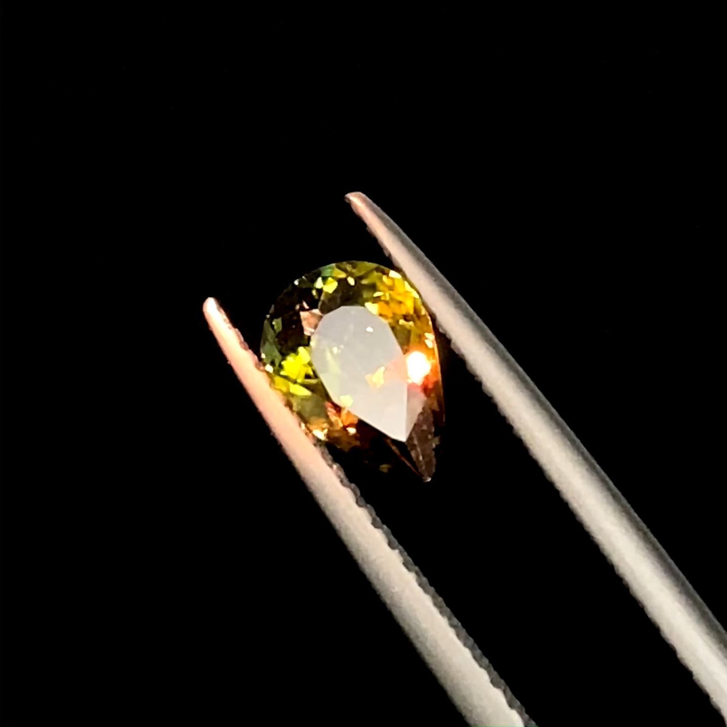 グリーンスフェーン 楽天市場】 宝石・ルース一覧 > スフェーン > グリーンスフェーン