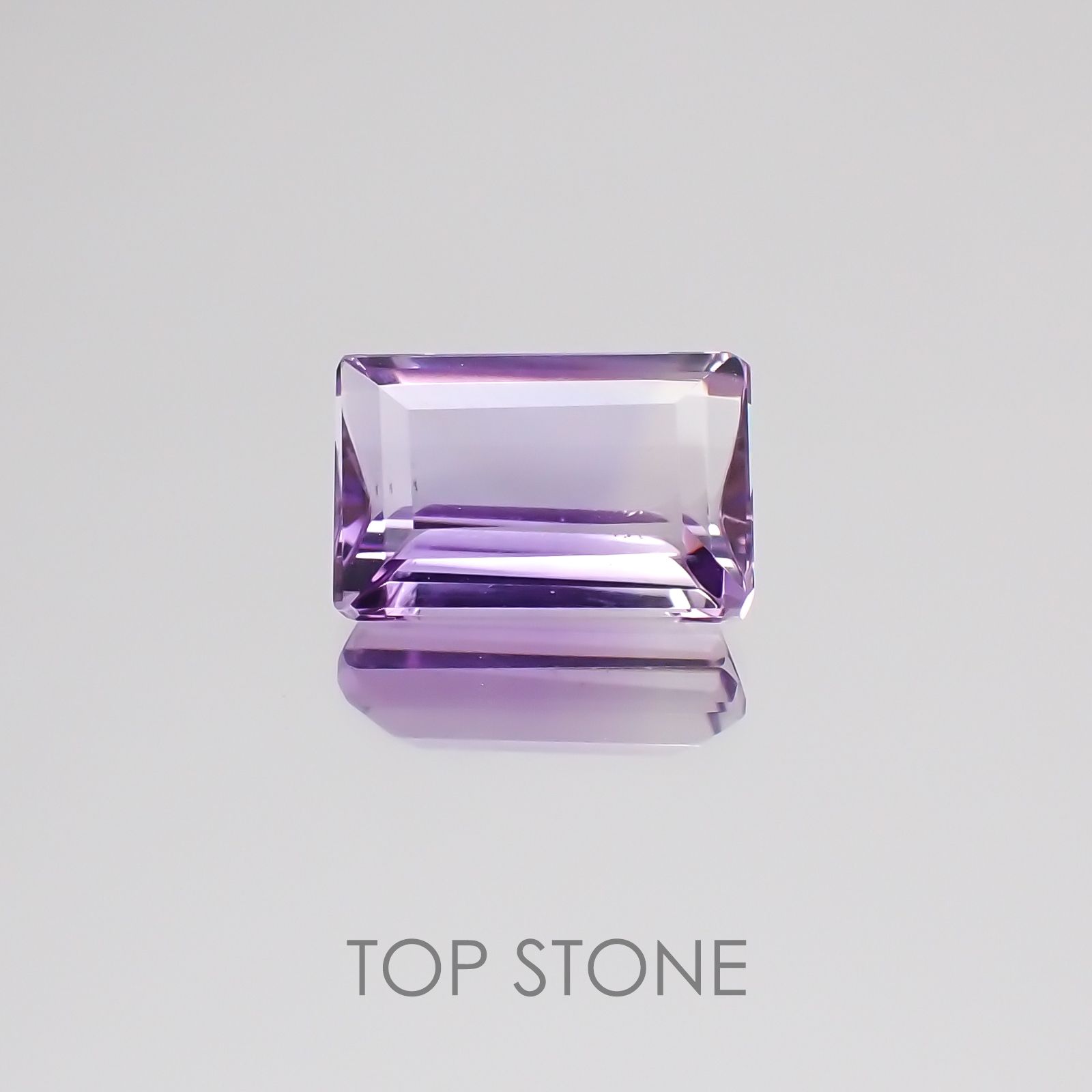アワーグラスアメジスト モロッコ産 ルース 3.23ct[21038592]10.9×7.1mm前後