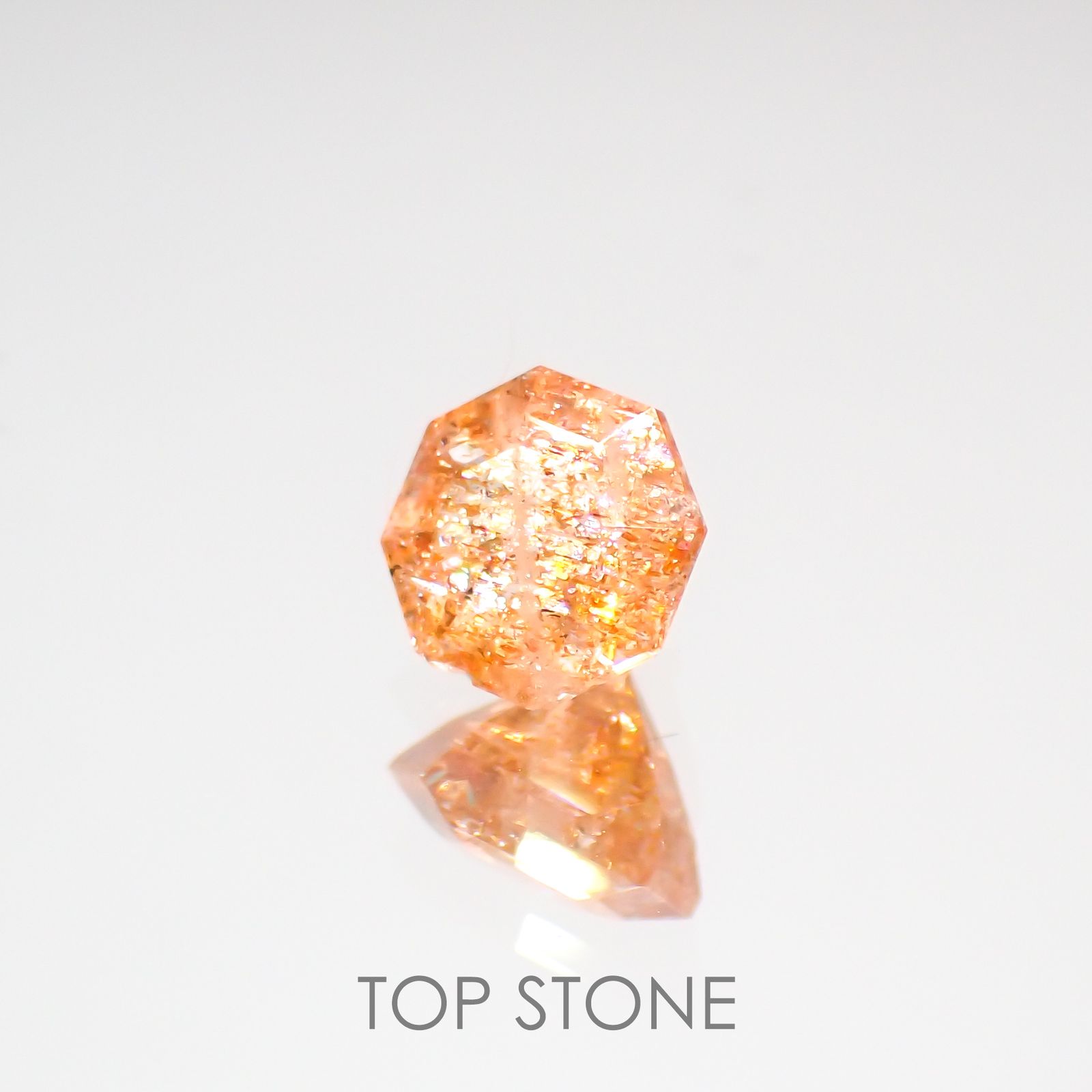 ◇オクタゴンカット◇イリュージョンサンストーン インド産 0.54ct[220115495]5x5mm前後