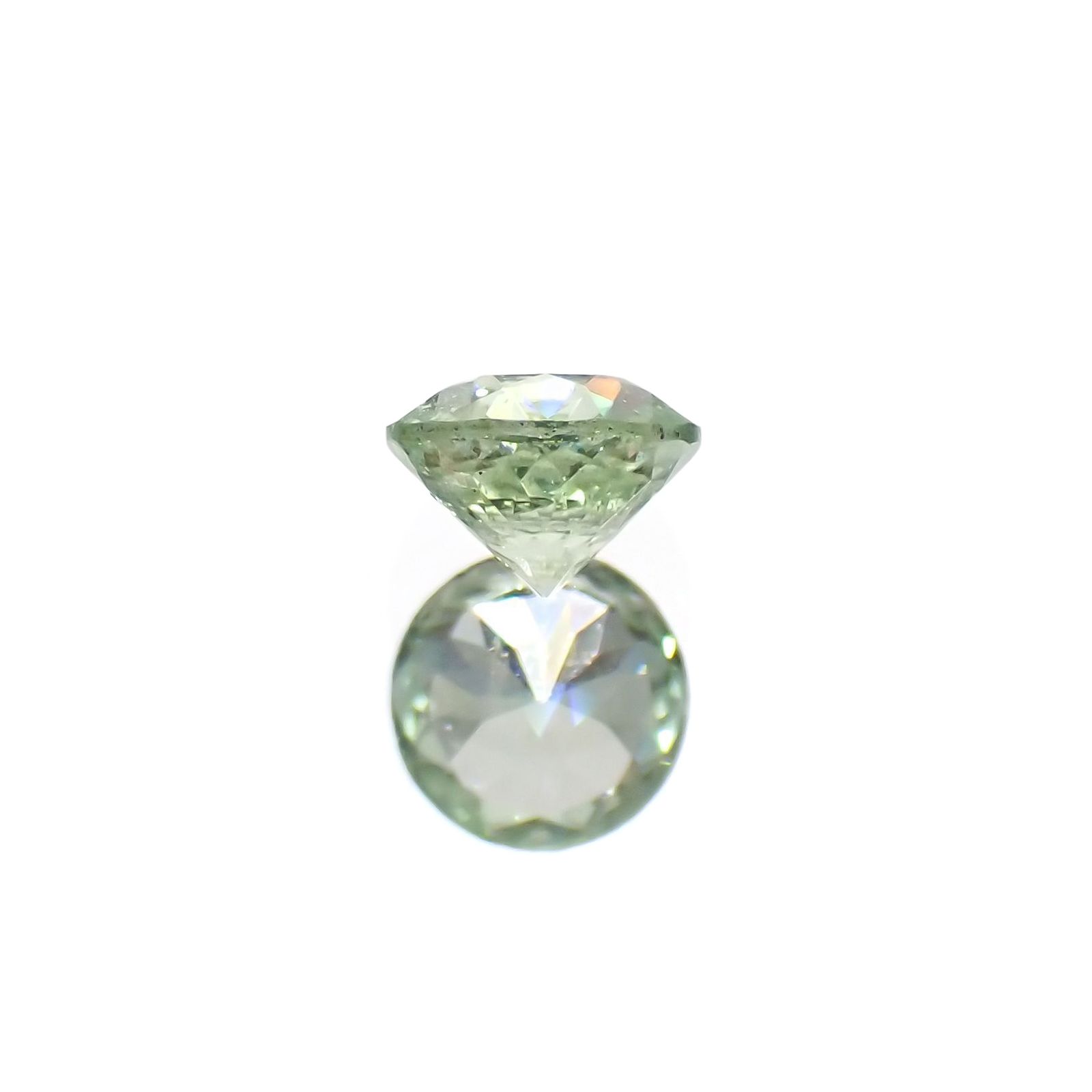 バナジウムコーネルピン(宝石名コーネルピン)タンザニア・タンガ州産 識別済 0.31ct / 4.1x4.1mm前後 [220115629]
