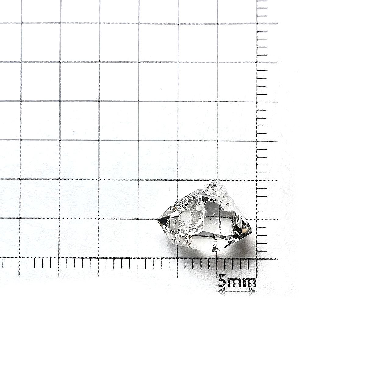 ハーキマーダイヤモンド(宝石名クォーツ)アメリカ・ニューヨーク州産 2.95ct 識別済[231023902]11.5x8.5mm前後