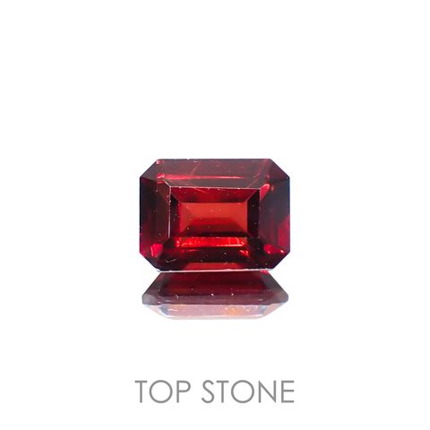 パイロープアルマンディンガーネット(宝石名パイロープ アルマンディン・ガーネット)ブラジル産 1.88ct 識別済[221219536]7.8x5.9mm前後