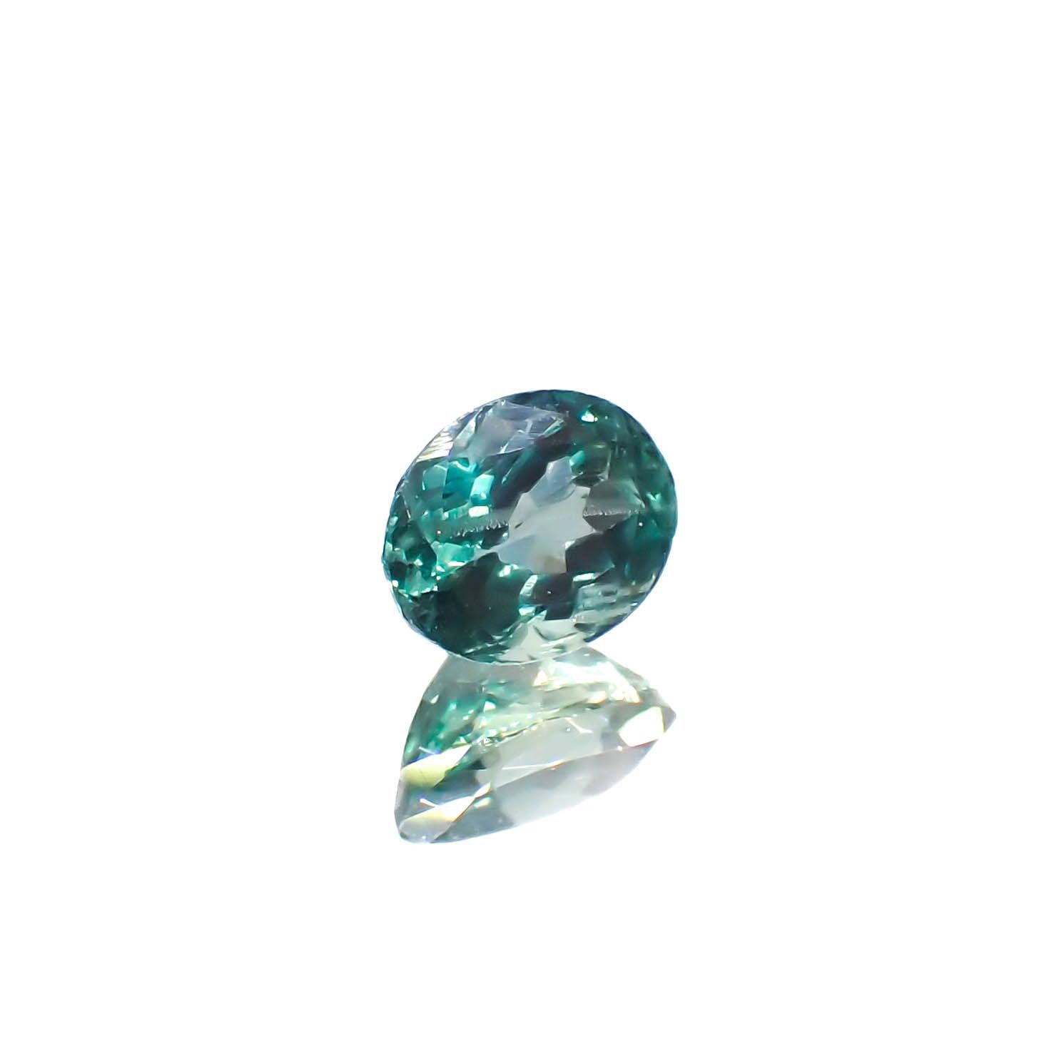 アレキサンドライト(宝石名アレキサンドライト)インド産 0.46ct 識別済[230120269]5x4mm前後