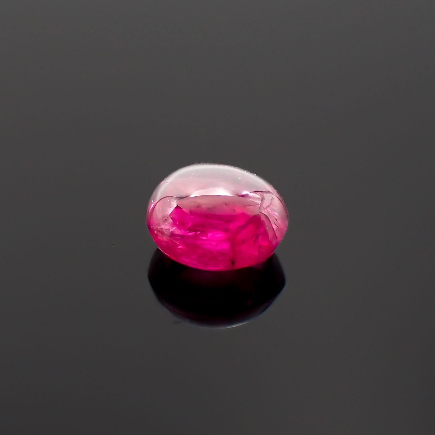 ルビー 非加熱 ビルマ産 0.52ct[230622360]4.4x4.2mm前後 | TOP STONE ...