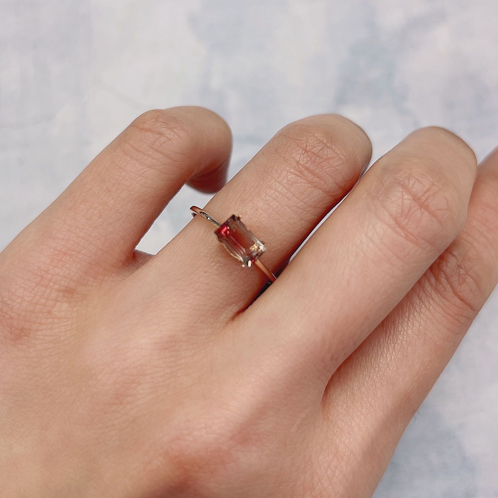 バイカラーオレゴンサンストーン(宝石名バイカラー・ラブラドライト) アメリカ・オレゴン州産 0.83ct 識別済[210711955]7.3×4.1mm前後