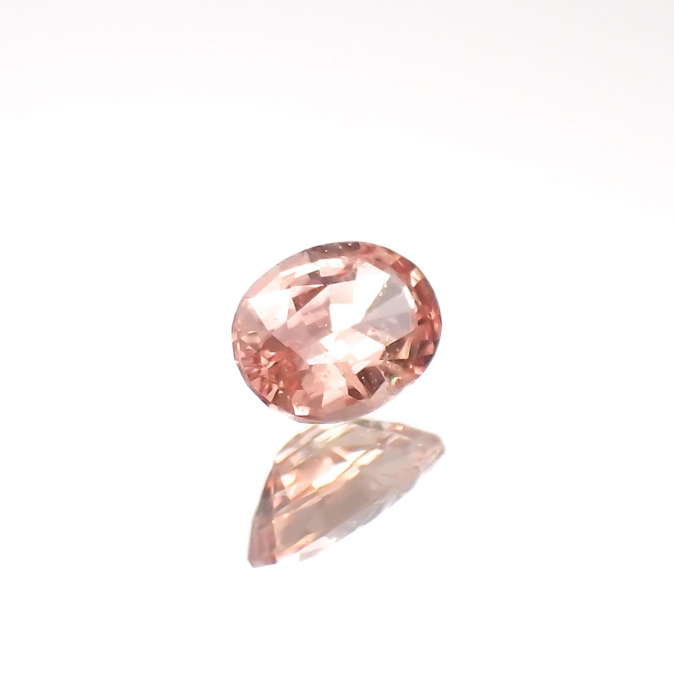パパラチャサファイア(宝石名サファイア/別名パパラチャ・サファイア)スリランカ産 0.117ct ソ付(日独)[221219636]3.57x2.52mm前後
