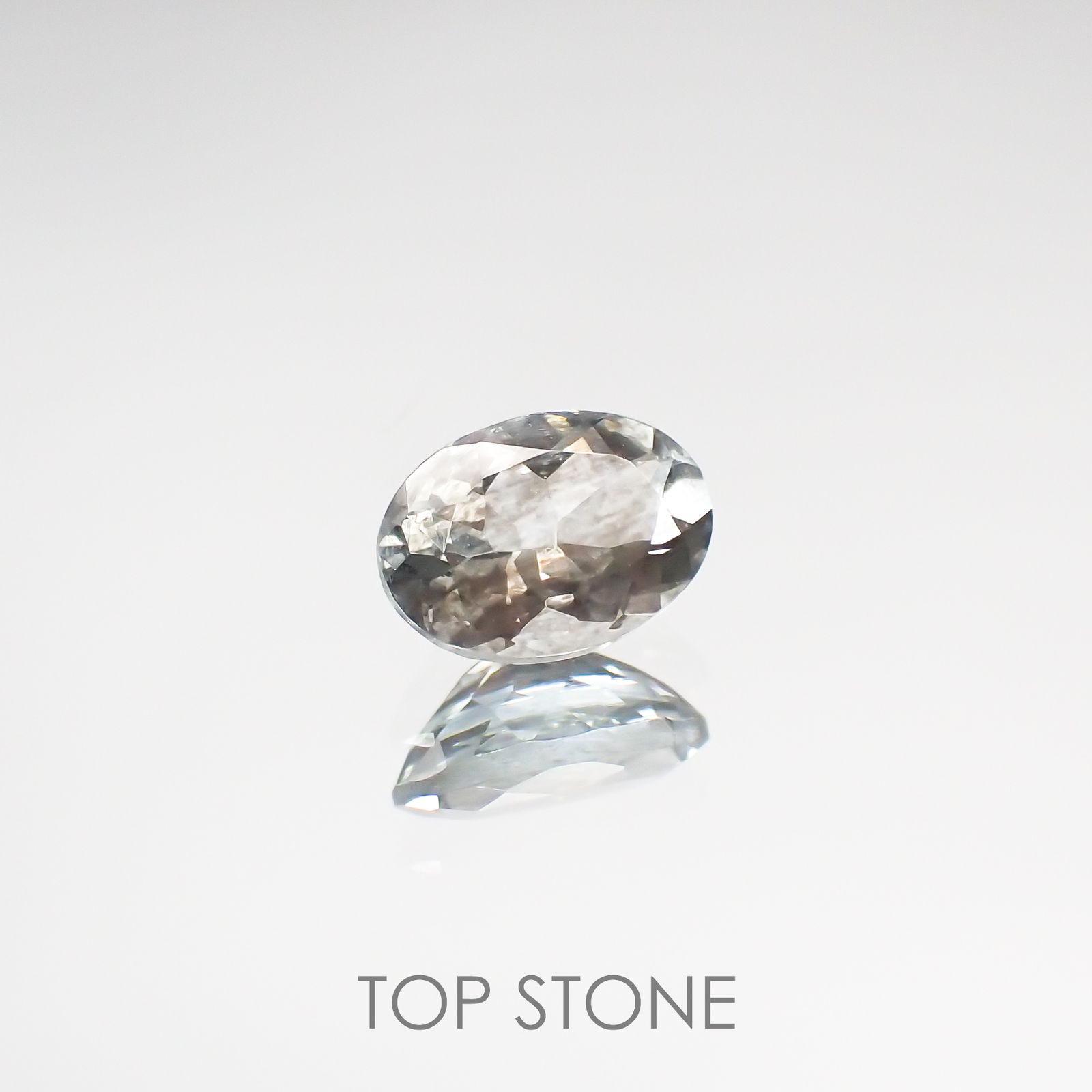 アベンチュリンアクアマリン ブラジル産 ルース 0.7ct[210712974]7×5mm前後