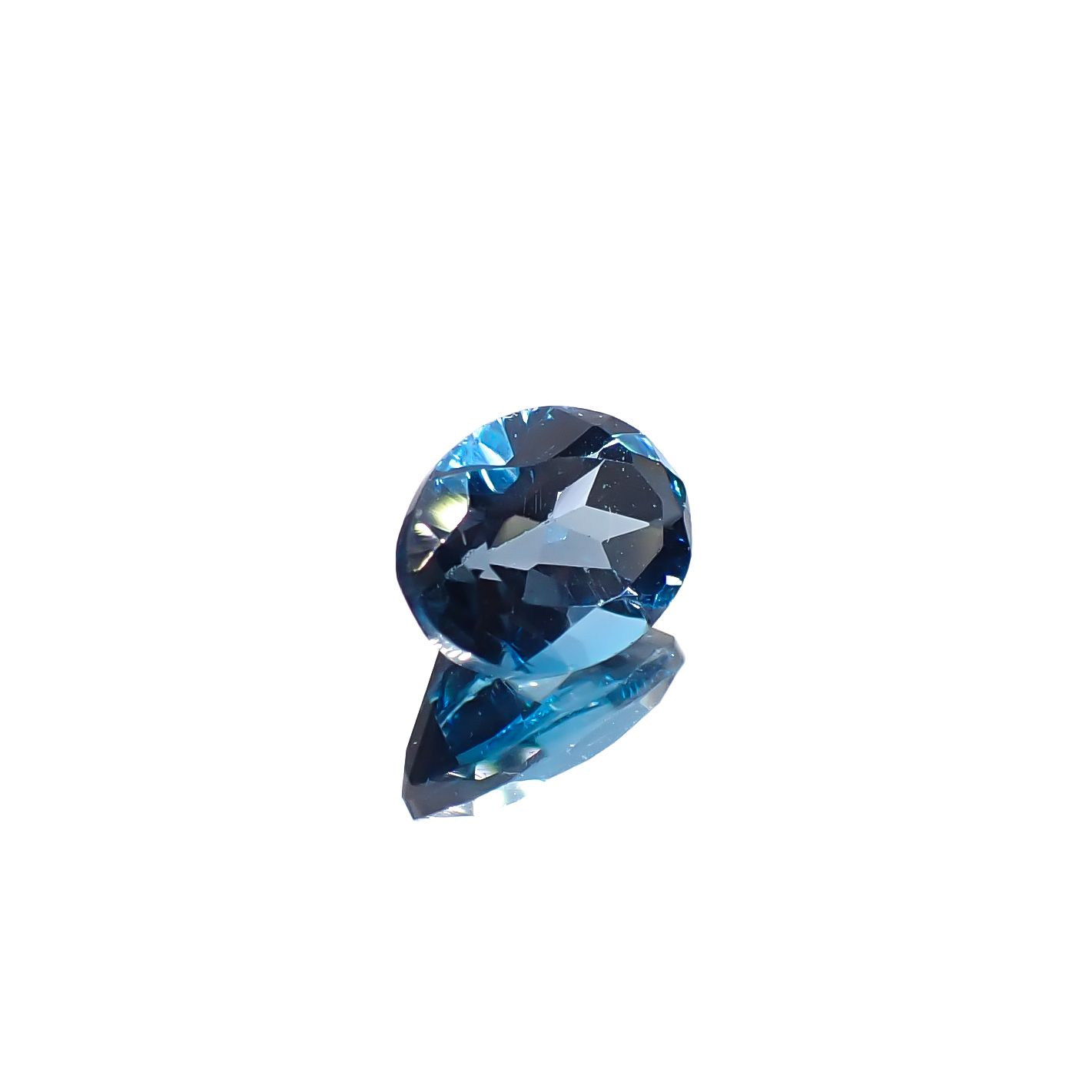 ロンドンブルートパーズ ブラジル産 1.48ct[240326792]7.9x5.9mm前後