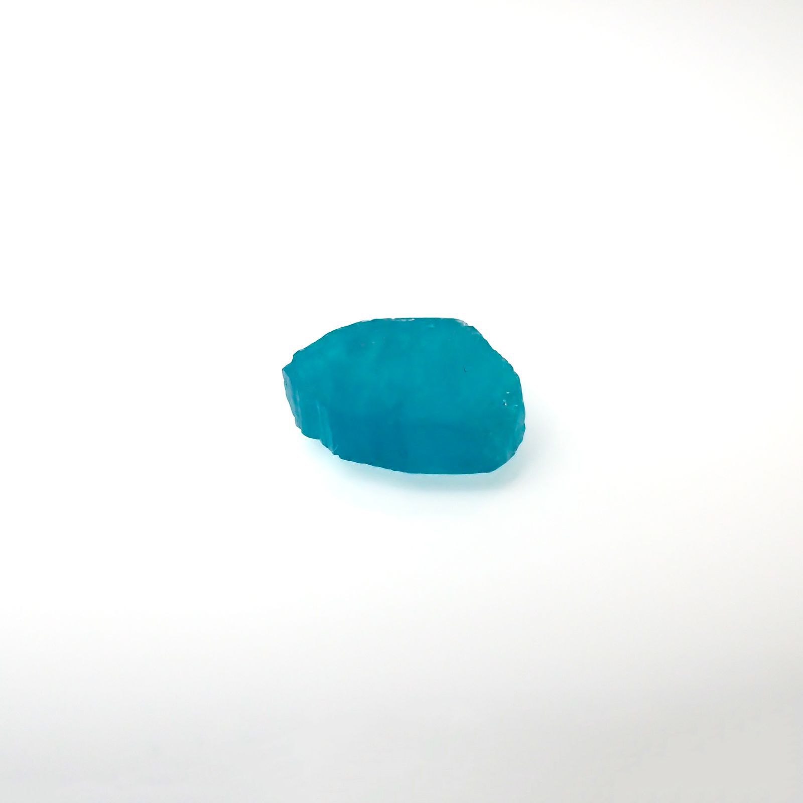 パライバトルマリン 原石スライス ブラジル・パライバ州バターリャ鉱山産 2.61ct[220616504]8.5x10.7mm前後