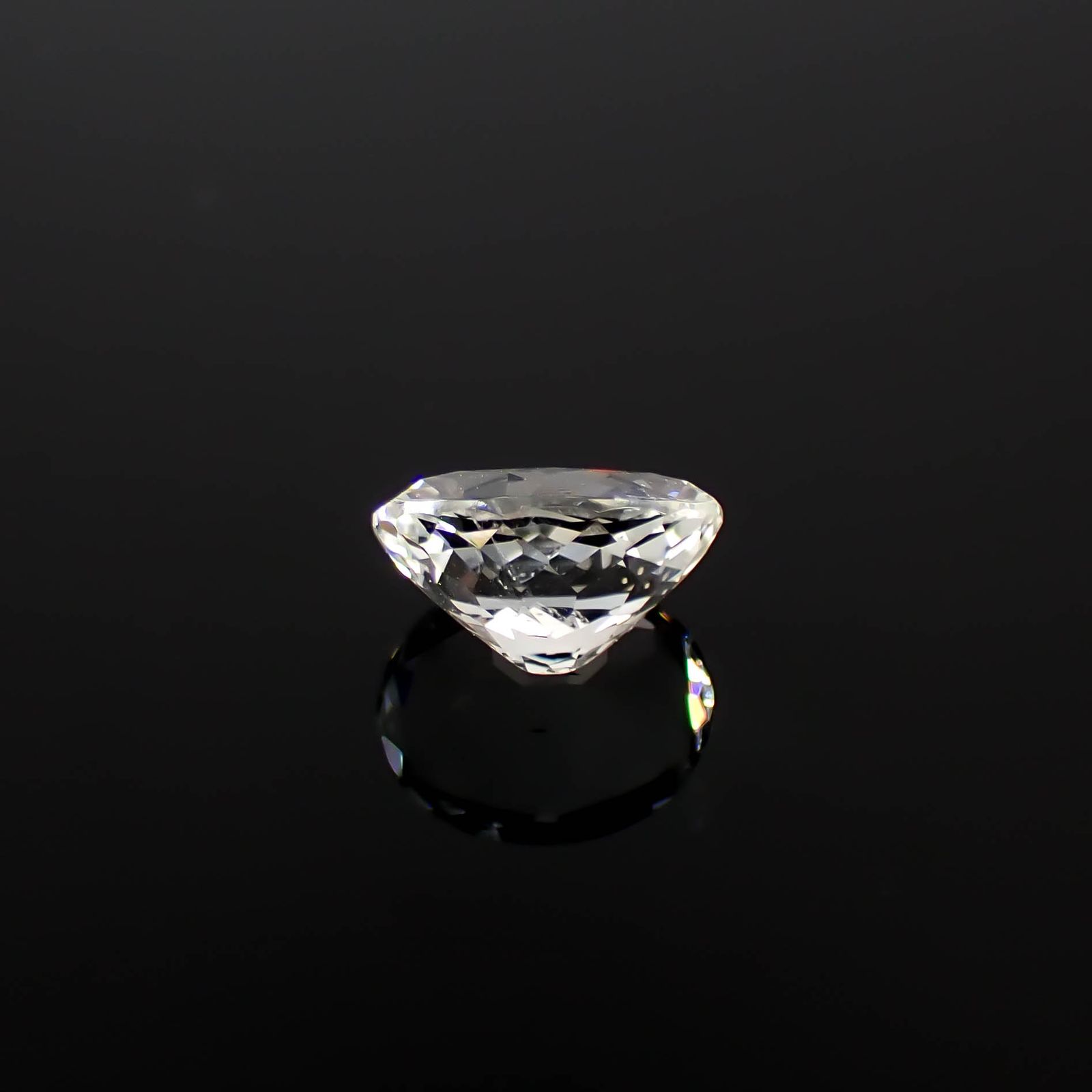 オーソクレース(宝石名ホワイト・オーソクレース)パキスタン産 1.94ct 識別済[240627995]9.3x7.6mm前後