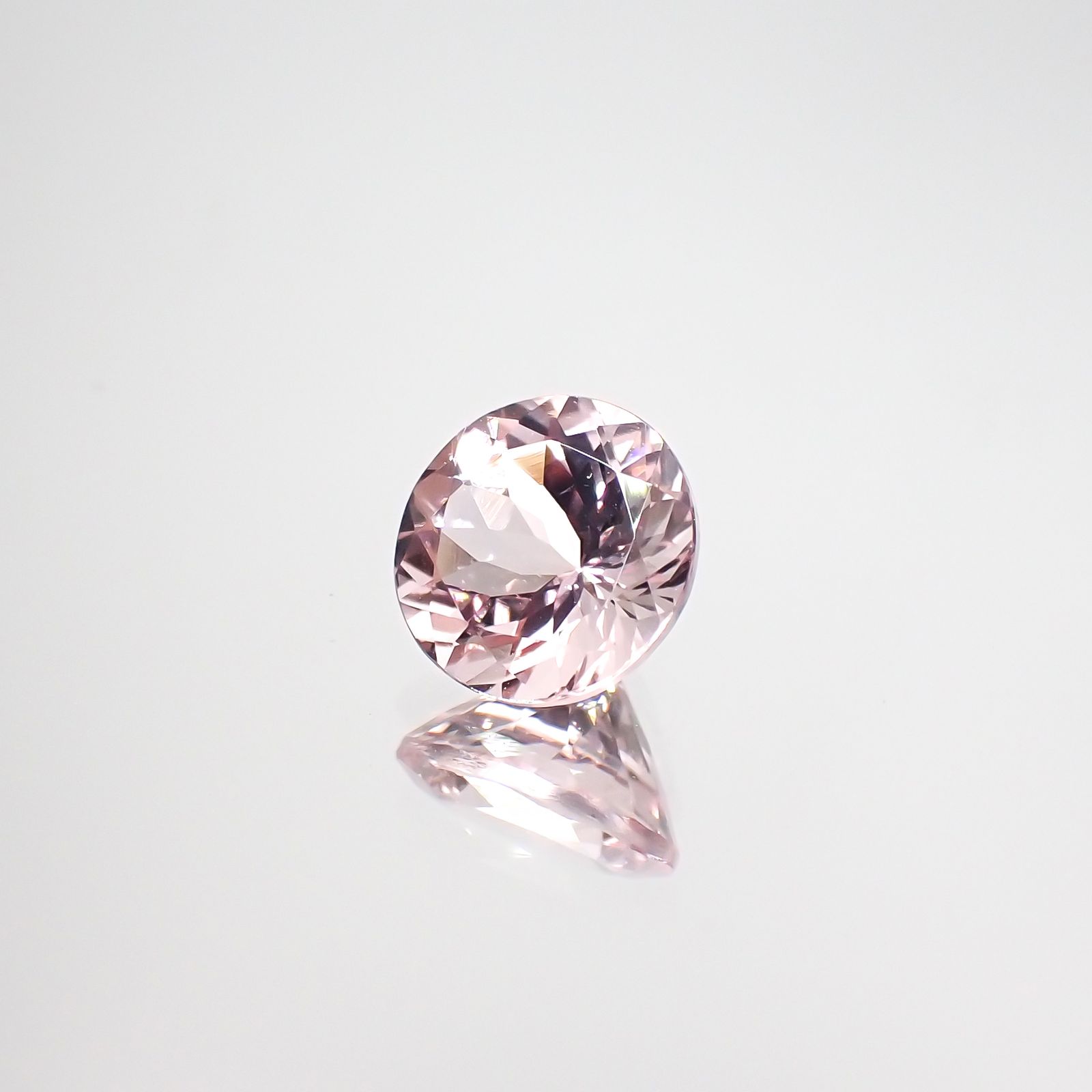 モルガナイト ブラジル/モザンビーク産 1.79ct[231224874]8x8mm前後