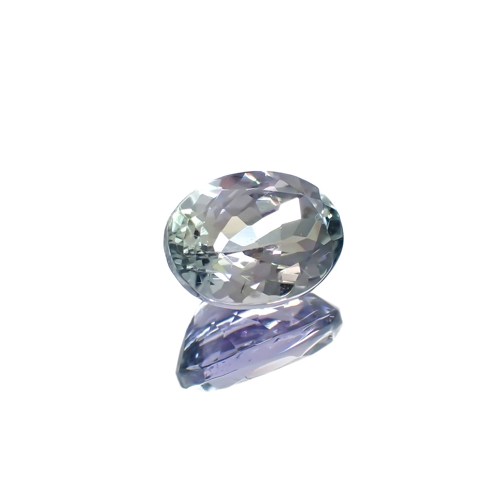 バイカラータンザナイト(宝石名タンザナイト)タンザニア産 1.21ct 識別済[220917746]7.4x5.4mm前後