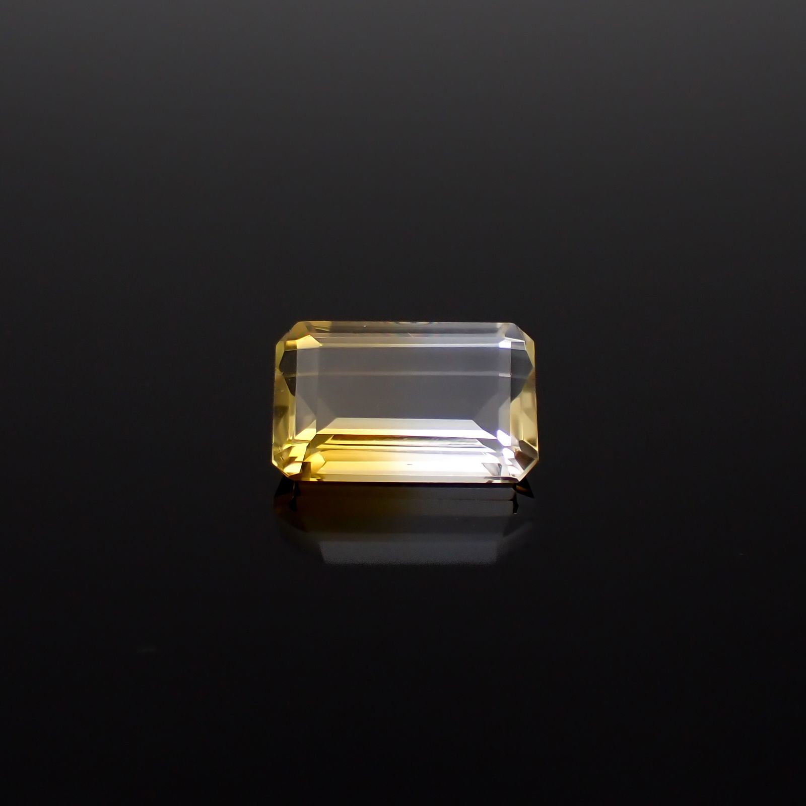 バイカラーシトリン ブラジル・ミナスジェライス州産 7.58ct[240326462]15x9.6mm前後