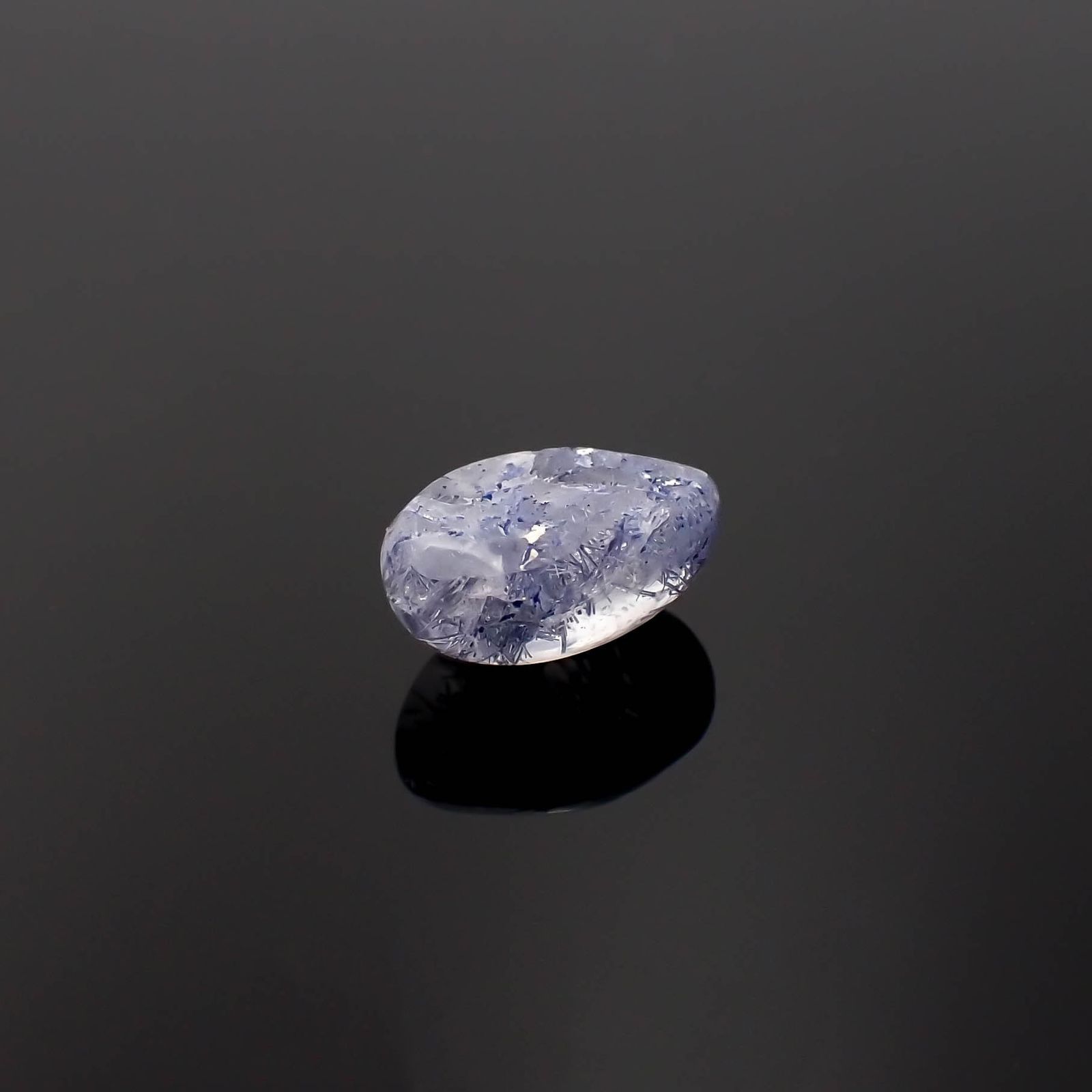 デュモルチェライトインクォーツ ブラジル産 2.90ct / 10.6x6.9mm前後 [230320879]