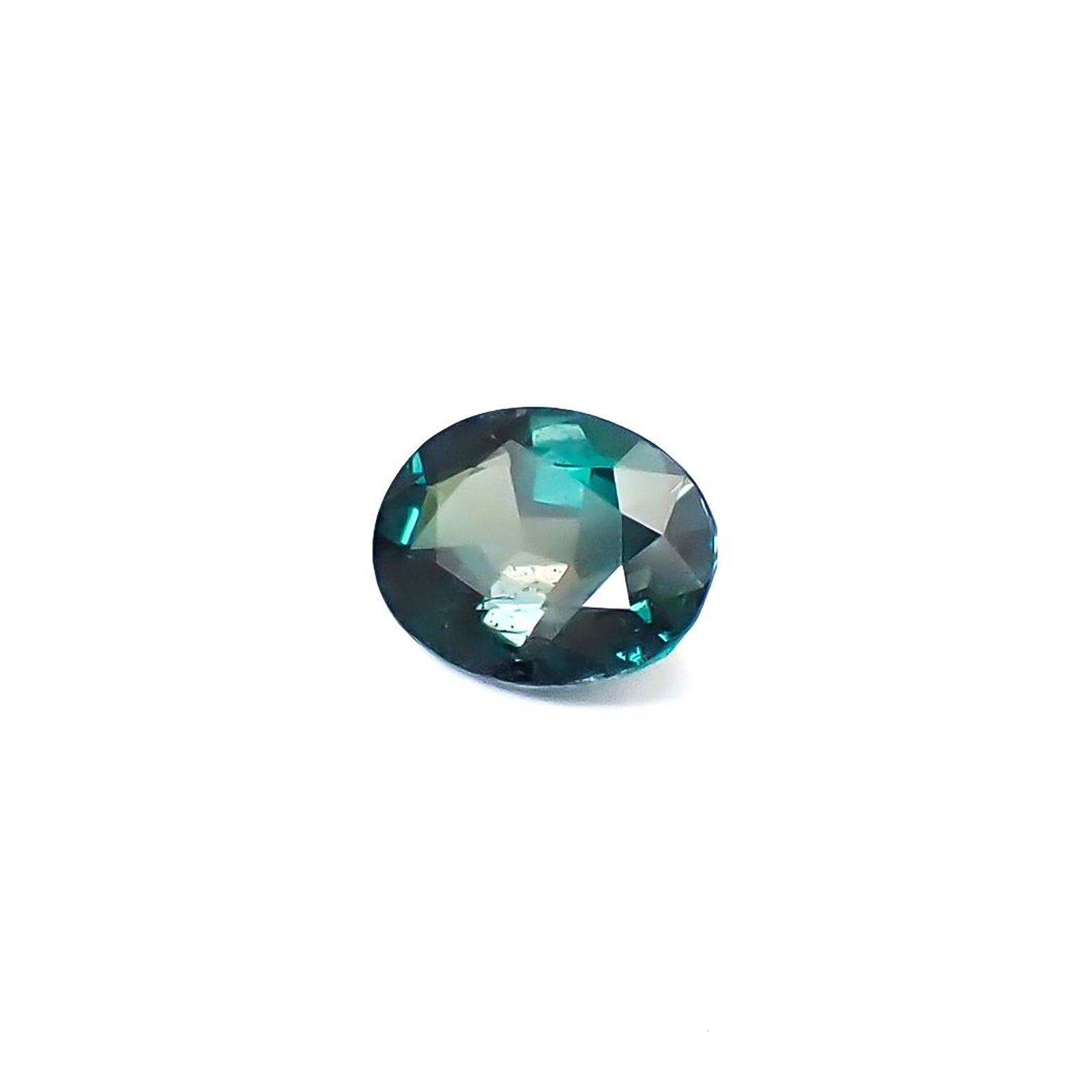 アレキサンドライト(宝石名アレキサンドライト)ブラジル産 GIA鑑付 0.88ct / 7.21x5.31mm前後 [260532227]
