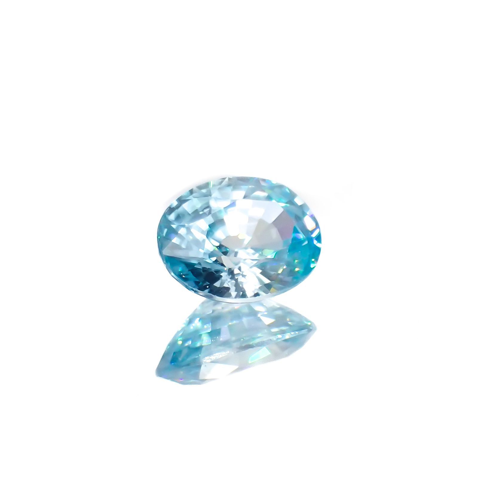 バイカラーブルージルコン カンボジア産 1.86ct[230320983]8x6.1mm前後