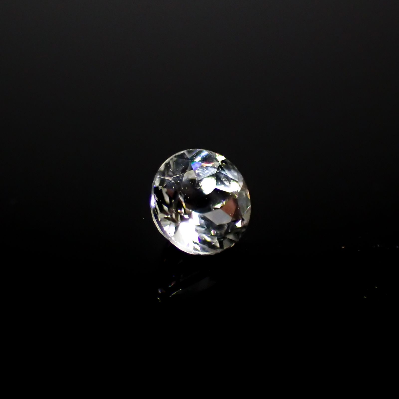 リューコガーネット ビルマ産 0.19ct[240728483]3.3x3.3mm前後