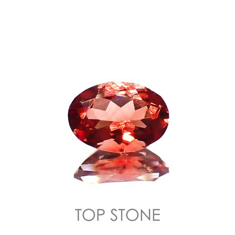 レッドラブラドライト(宝石名ラブラドライト)エチオピア産 0.62ct 識別済[221219572]7x4.9mm前後