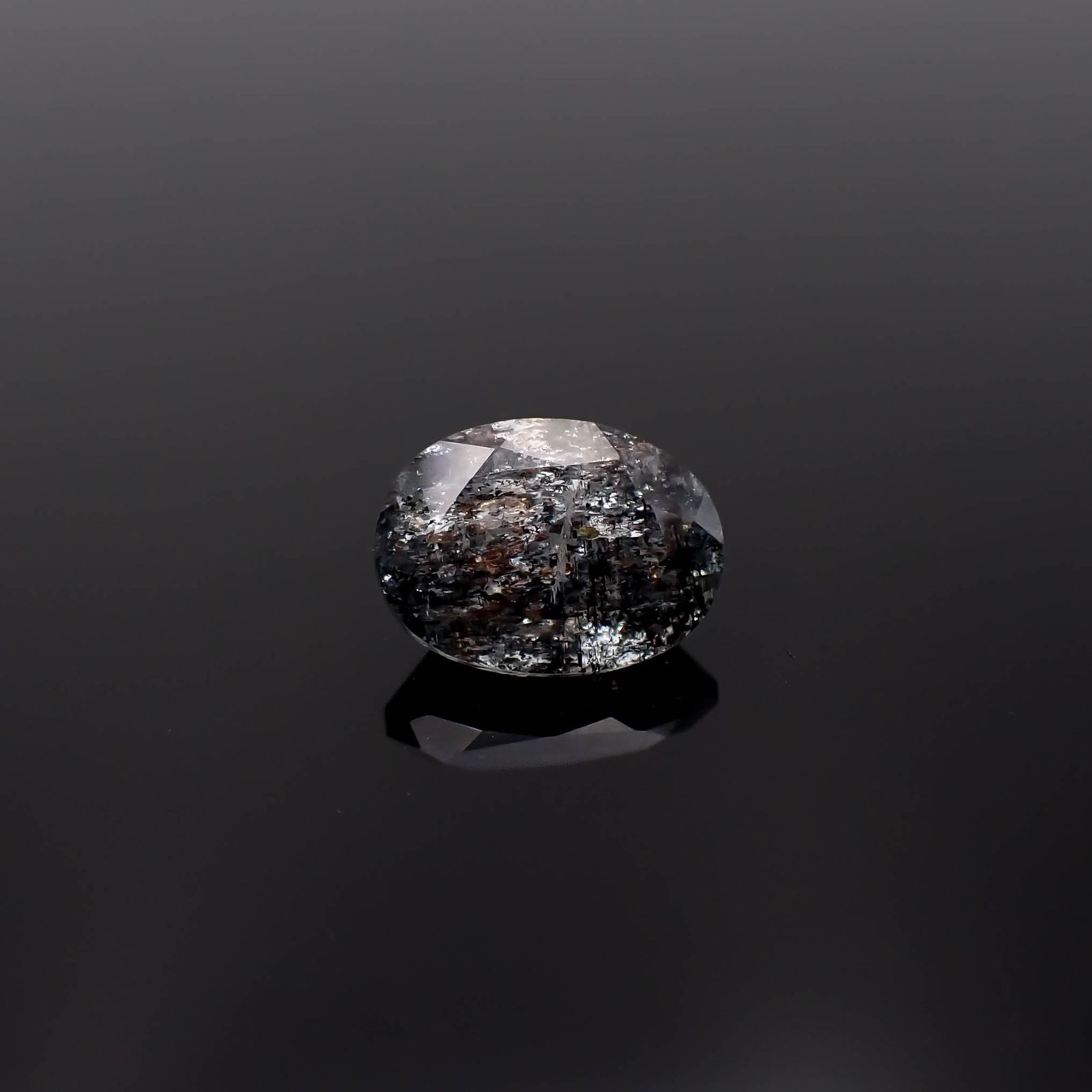 モスアクアマリン ブラジル産 2.50ct[231224701]10.2x7.5mm前後