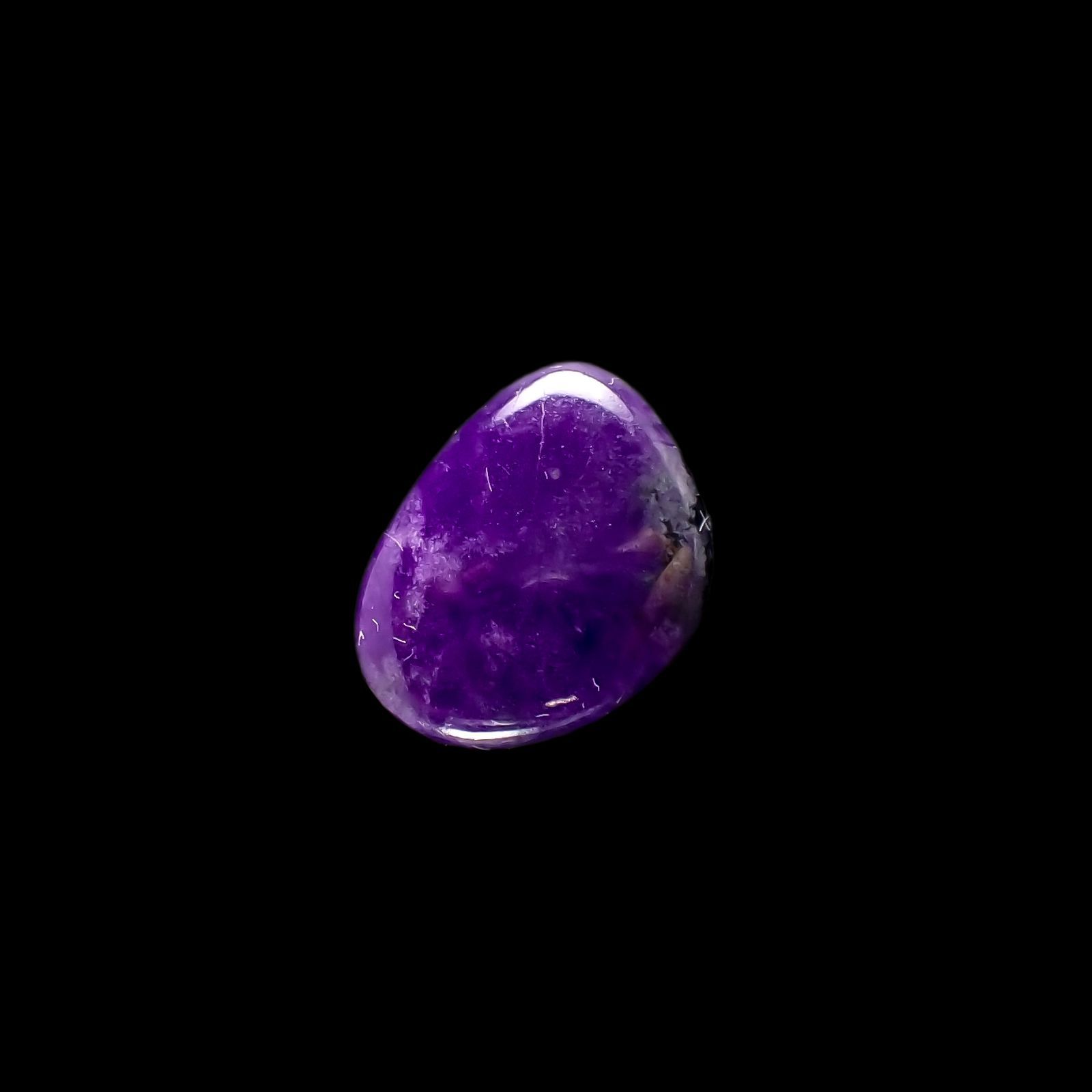 ◇フリーフォーム◇スギライト 南アフリカ産 3.65ct[220114294]13.6x10.2mm前後