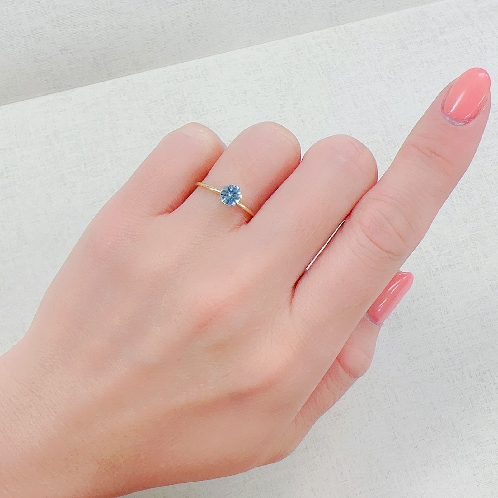 ◇オクタゴンカット◇アイスブルージルコン(宝石名ジルコン)カンボジア産 0.66ct 識別済[230320858]4.9x4.8mm前後
