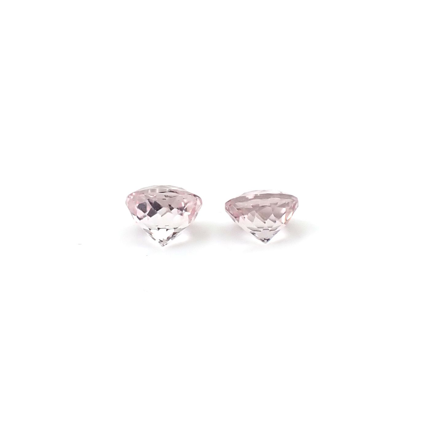 ◇ペアセット◇モルガナイト ブラジル産 0.81ct(2pcs合計) / 4.6-4.7x4.6-4.7mm前後 [260431958]