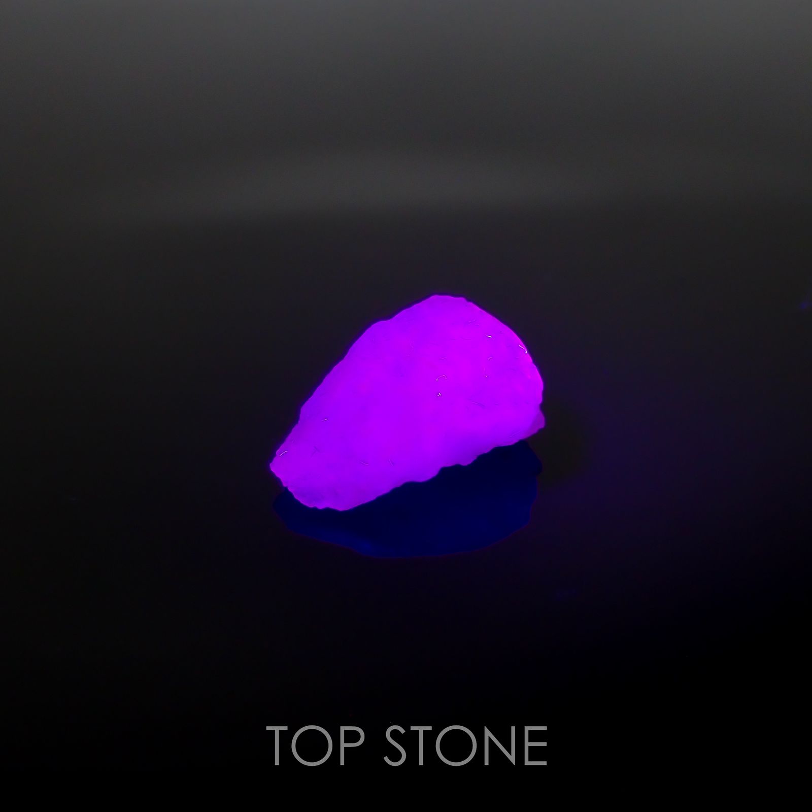 ハックマナイト原石 アフガニスタン産 9.48ct[220415665]19.2x12.3mm前後
