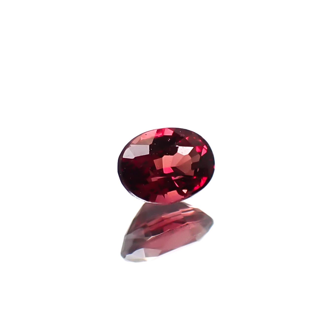 ルビー 非加熱 マダガスカル産 0.23ct [250630502]4.1x3mm前後