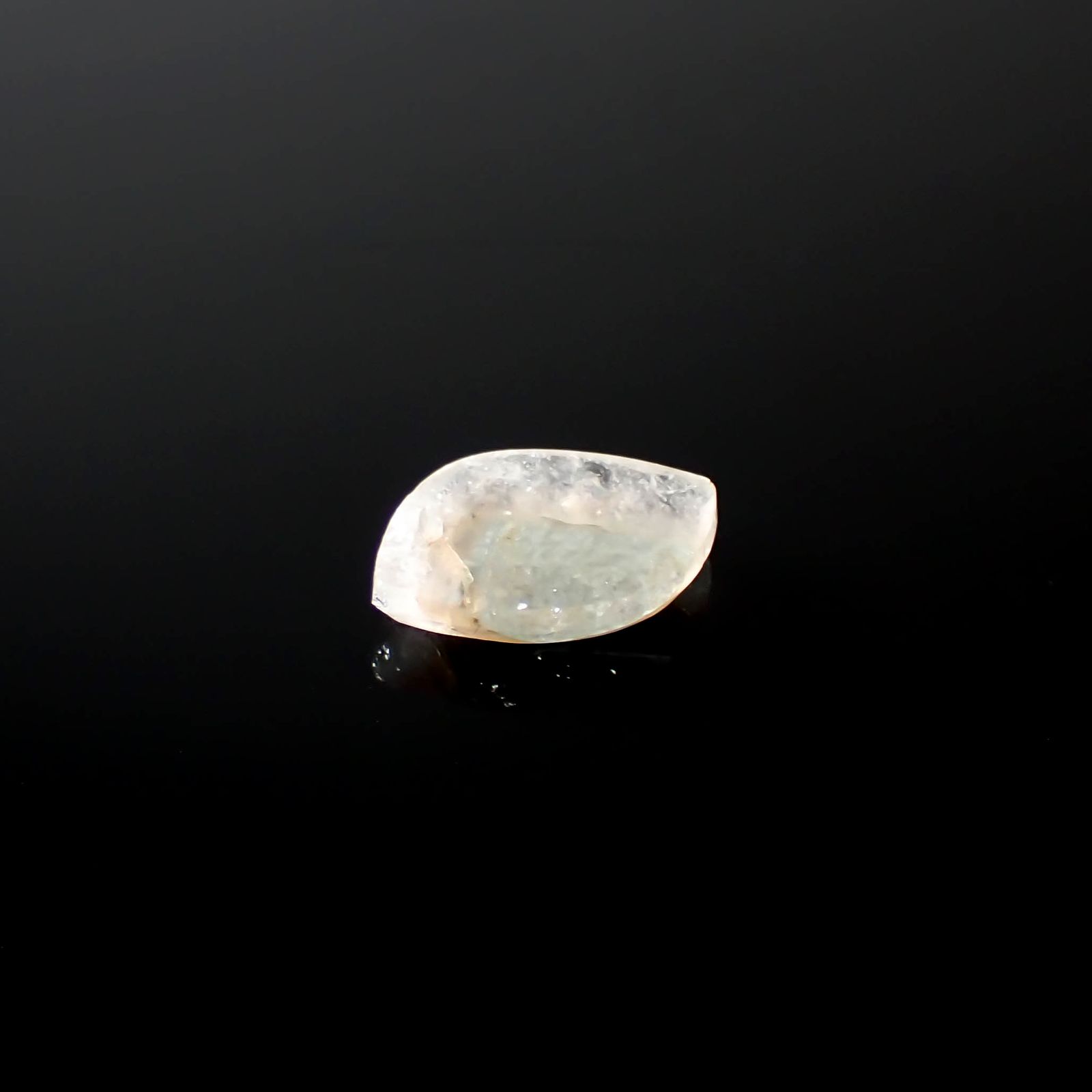 ◇フリーフォーム◇パライバクォーツ ブラジル産 3.11ct[240527405]14x9mm前後