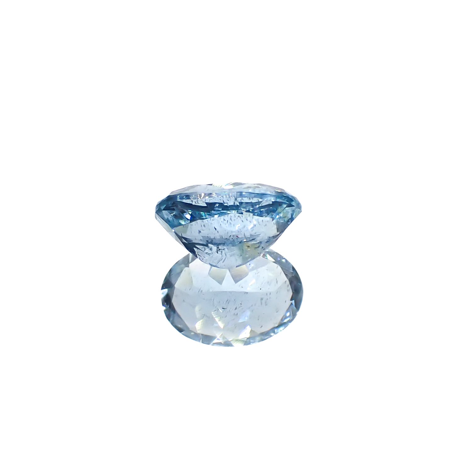 アクアマリン サンタマリアカラー マダガスカル産 0.90ct[240326974]7.3x5.4mm前後