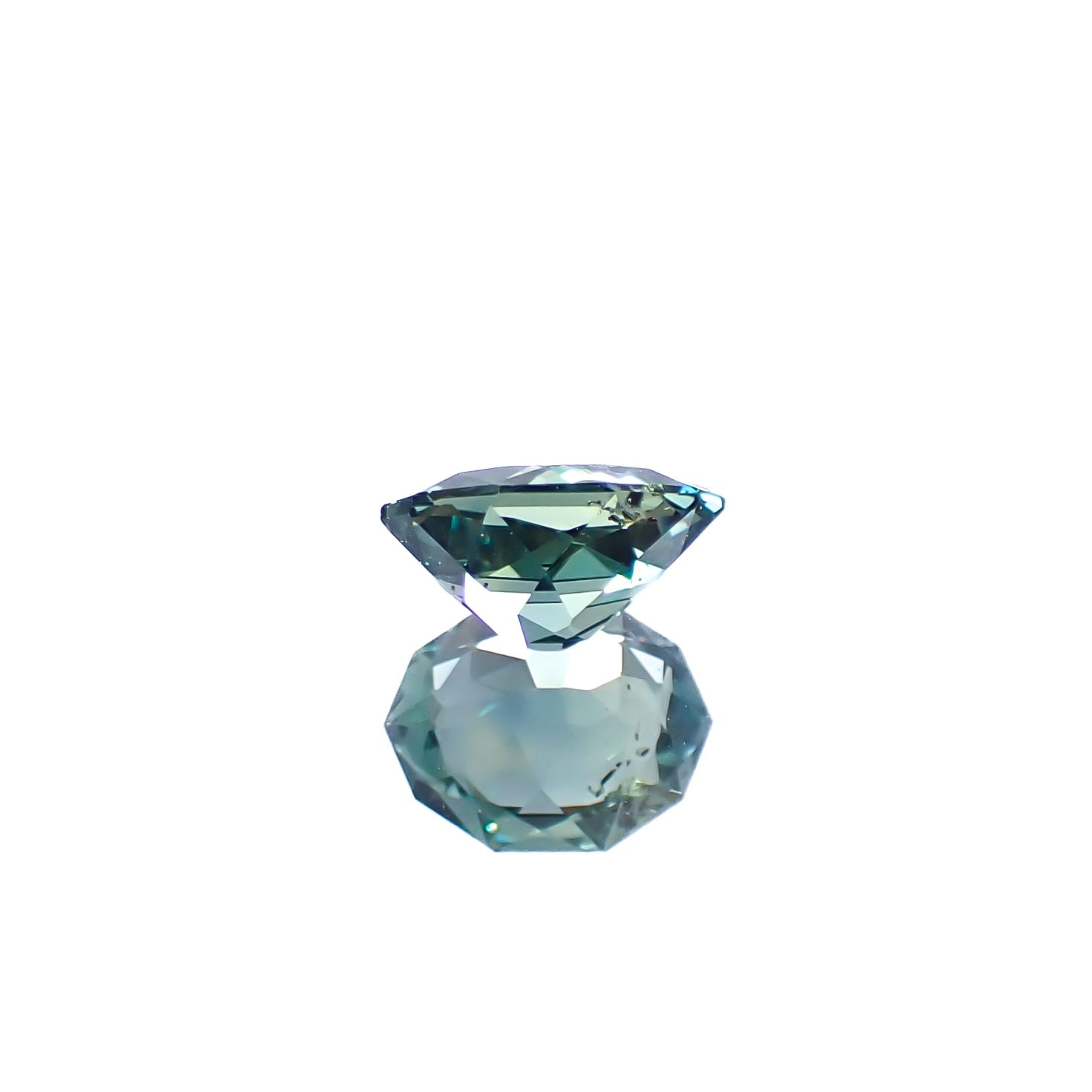 ◇カスタムカット◇バイカラーサファイア オーストラリア産 1.45ct [250229831]7.8x6mm前後