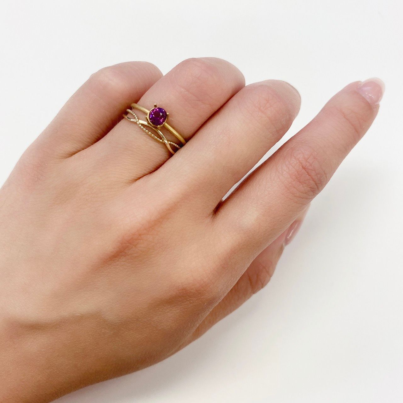 グレープガーネット ブラジル産 ルース 0.48ct[21069693]4.5×4.5mm前後