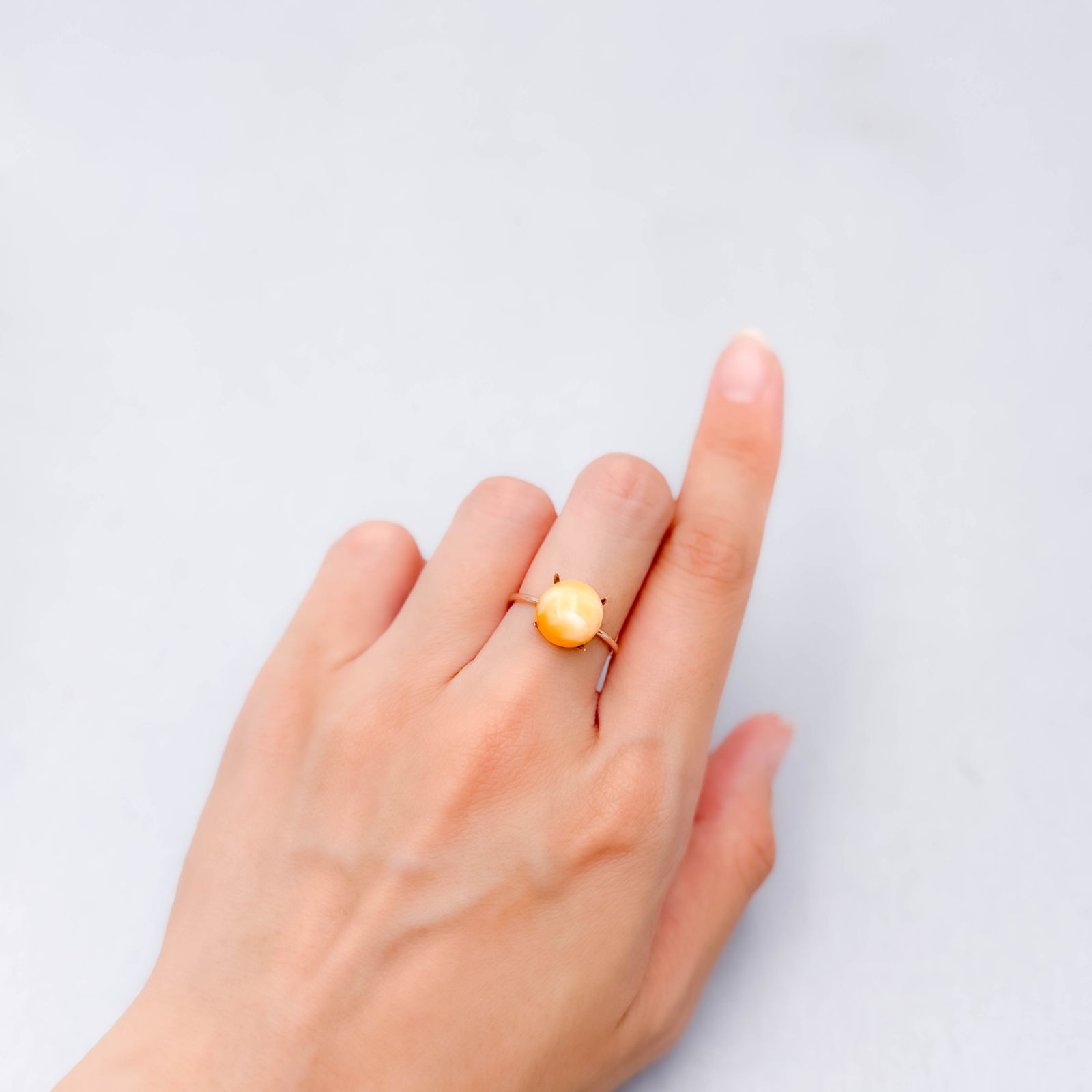 北海道オパール 北海道河東郡鹿追町然別産 3.41ct [250630626]10.1x10mm前後