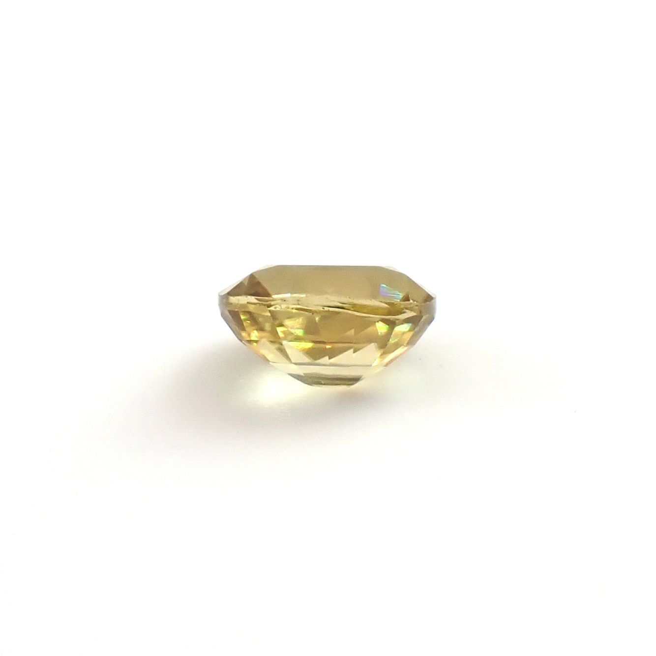 イエロージルコン スリランカ/カンボジア産 2.59ct / 7.7x6.7mm前後 [260932968]